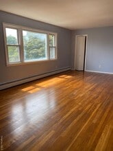 83 Putnam Ave in Port Chester, NY - Building Photo - Building Photo