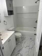 420 Tintsman Ave in North Versailles, PA - Building Photo - Building Photo