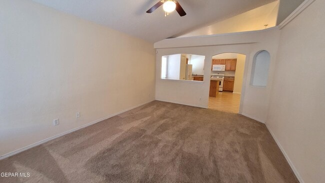 3536 Mike Godwin Dr in El Paso, TX - Building Photo - Building Photo