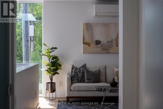 63 Croft St in Toronto, ON - Building Photo - Building Photo