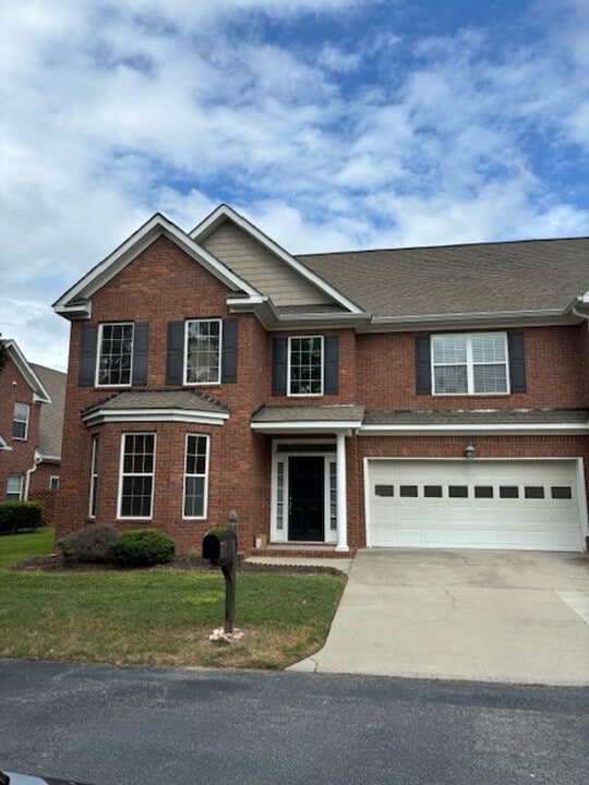 131 Coach Ln in Martinez, GA - Building Photo