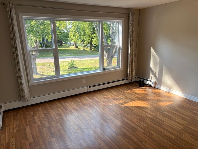 9 Croker St in Charlottetown, PE - Building Photo - Building Photo