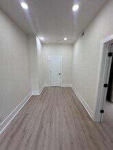 944 N Damen Ave in Chicago, IL - Building Photo - Building Photo