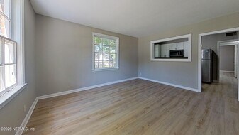 2853 College St in Jacksonville, FL - Building Photo