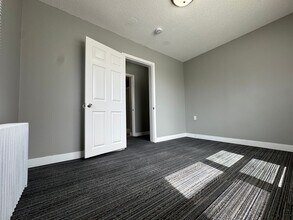 1727 Reaney Ave E in St. Paul, MN - Building Photo - Building Photo