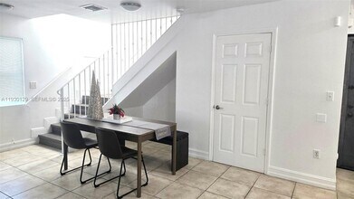 1304 NW 3rd St in Fort Lauderdale, FL - Building Photo - Building Photo