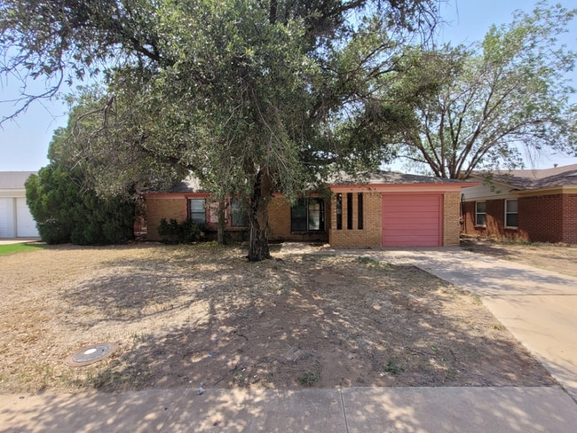 property at 4807 W Illinois Ave