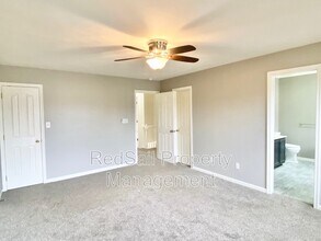 913 Foxboro Dr in Newport News, VA - Building Photo - Building Photo