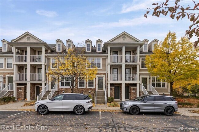 1084 Faulkner in Troy, MI - Building Photo - Building Photo