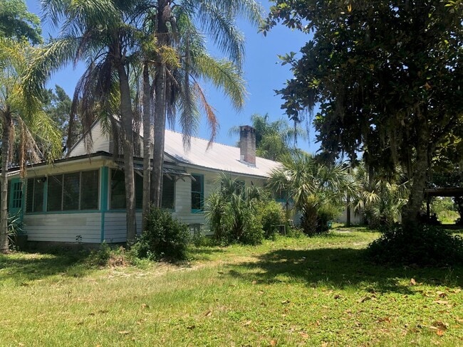 property at 1400 Jacobs Rd
