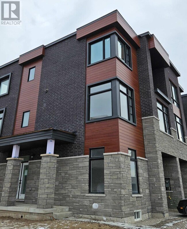 146 Wascana Rd in Vaughan, ON - Building Photo - Building Photo