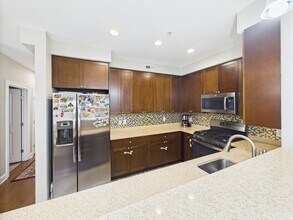 70 Endicott St in Norwood, MA - Building Photo - Building Photo