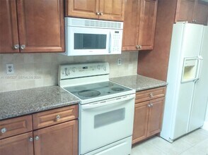 601 Green Springs Pl in West Palm Beach, FL - Building Photo - Building Photo