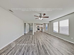 210 Creek Point Ln in Arlington, TX - Foto de edificio - Building Photo