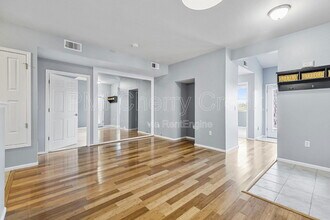 18602 E Water Dr in Aurora, CO - Building Photo - Building Photo