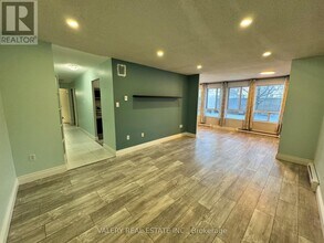 65 Highland Crescent in Kitchener, ON - Building Photo - Building Photo