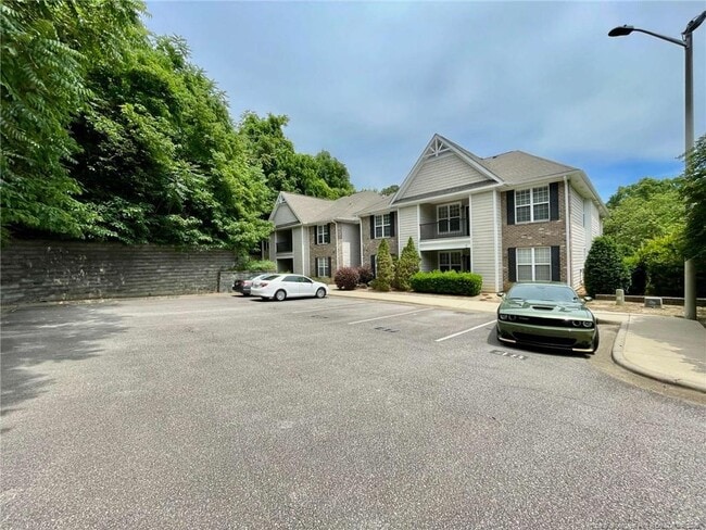 property at 206 Fountainhead Ln