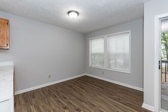 6809 Willowbrook Dr in Fayetteville, NC - Building Photo - Building Photo