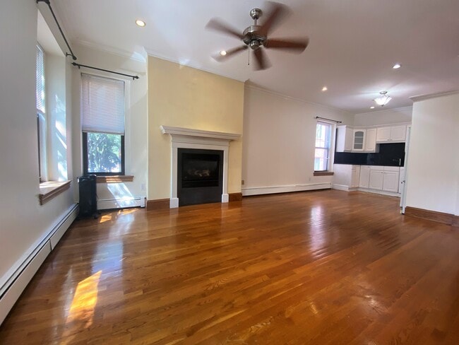 13 Worcester St, Unit 3