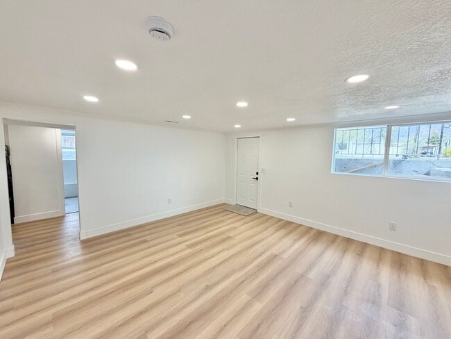 property at 651 N 800 W St