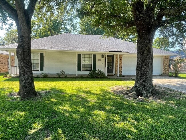 property at 518 Glenwood St