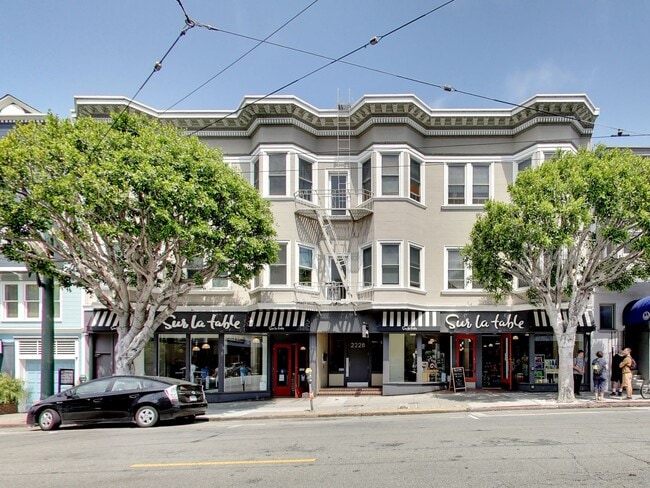 2228 Union St in San Francisco, CA - Building Photo - Building Photo