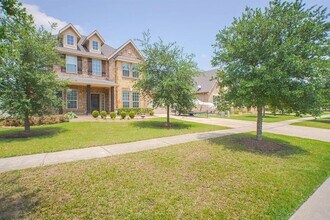 8133 Tranquil Lake Way in Conroe, TX - Building Photo - Building Photo