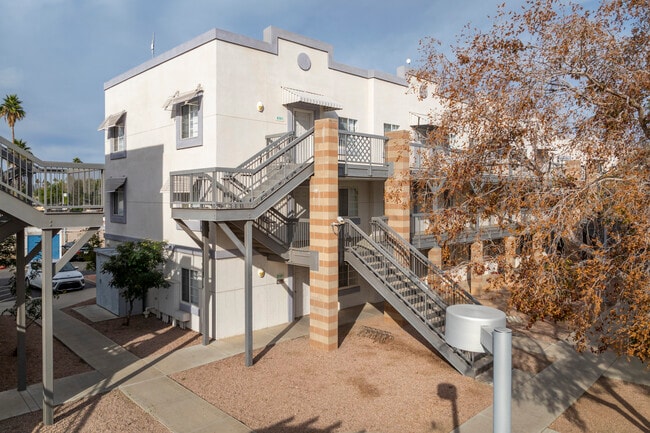 Homeward Bound in Phoenix, AZ - Building Photo - Building Photo