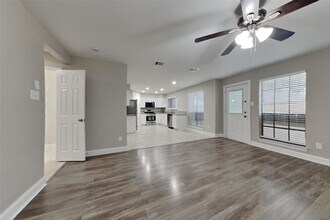 3618 Sweetgum Hill Ln in Houston, TX - Building Photo - Building Photo