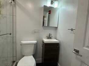 276 Newbury St, Unit 10 in Boston, MA - Foto de edificio - Building Photo