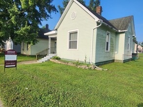 607 S 14th St in Terre Haute, IN - Building Photo - Building Photo