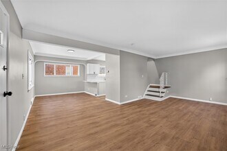 8910 McCracken Rd in Garfield Heights, OH - Building Photo - Building Photo