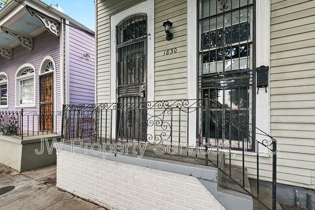 1830 Elysian Fields Ave in New Orleans, LA - Building Photo - Building Photo