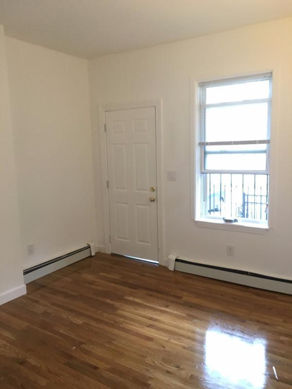 30 S Huntington Ave, Unit 1