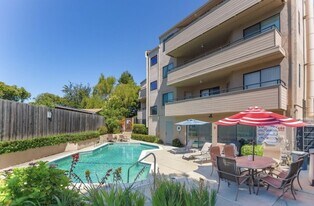 777 Morrell Ave, Unit 209 in Burlingame, CA - Building Photo