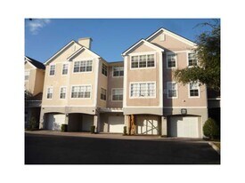 6627 Queens Borough Ave in Orlando, FL - Building Photo