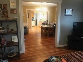 60 Hamilton St, Unit 1 in Medford, MA - Building Photo - Building Photo