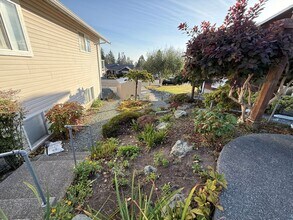 4412 Bryce Dr in Anacortes, WA - Building Photo - Building Photo