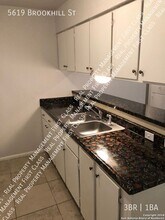 5619 Brookhill St in San Antonio, TX - Building Photo - Building Photo