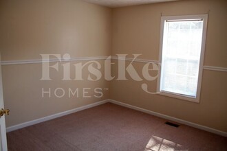 3930 Pine Tree Ln in Gainesville, GA - Building Photo - Building Photo