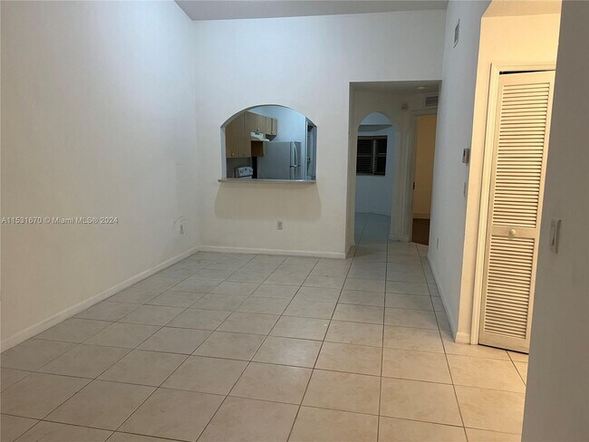 1320 SE 31st Ct, Unit 203-37 in Homestead, FL - Building Photo - Building Photo