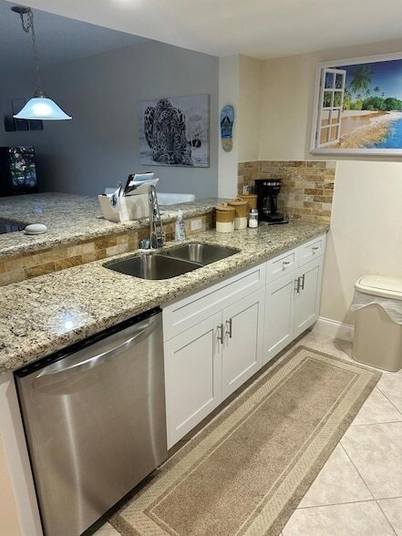 600 Scotia Dr in Hypoluxo, FL - Building Photo - Building Photo