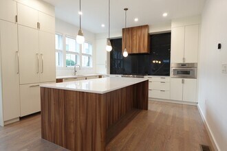 70 Walker St in Newton, MA - Building Photo - Building Photo