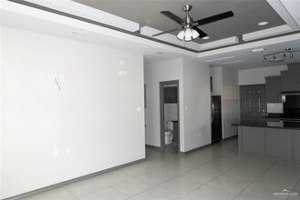 403 Teague Ave in Edinburg, TX - Building Photo - Building Photo