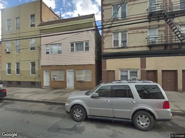 1134 Summit Ave in Jersey City, NJ - Building Photo