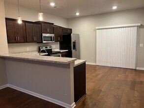 1182 Long Hollow Pike in Gallatin, TN - Building Photo - Building Photo