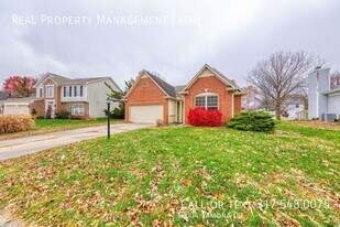 2004 Pamona Dr in Indianapolis, IN - Building Photo