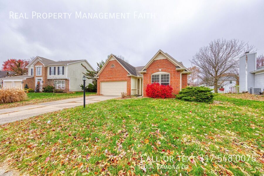 2004 Pamona Dr in Indianapolis, IN - Building Photo