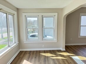 2106 17th St SW in Akron, OH - Building Photo - Building Photo