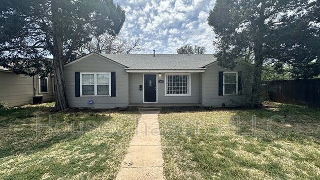 3319 26th St in Lubbock, TX - Building Photo - Building Photo
